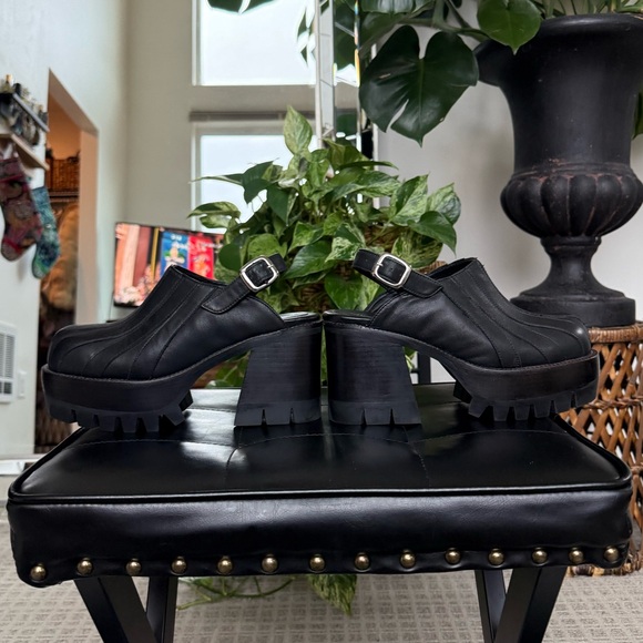 Jeffrey Campbell Kulture-s Slingback Platform Clogs - Picture 2 of 9